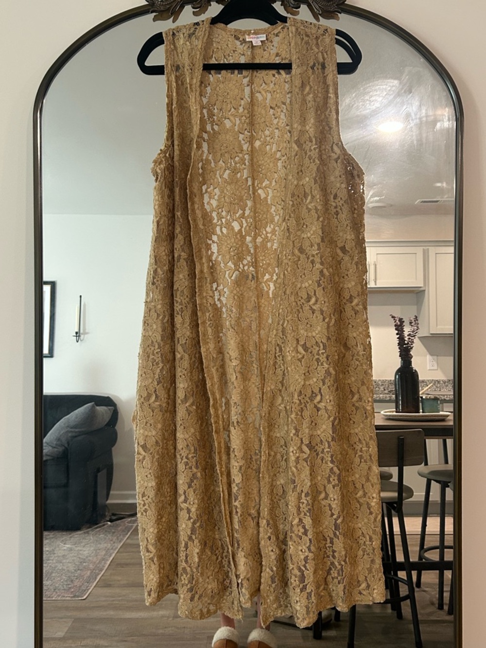 LuLaRoe Long Tan Lace Open-Front Sleeveless Cardigan Size M Boho Festival Hippie